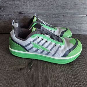 Altra Intuition 2 Running Shoe Size 9